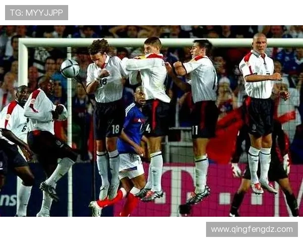 加维精彩任意球破门，助力球队在本赛季竞争中保持良好状态